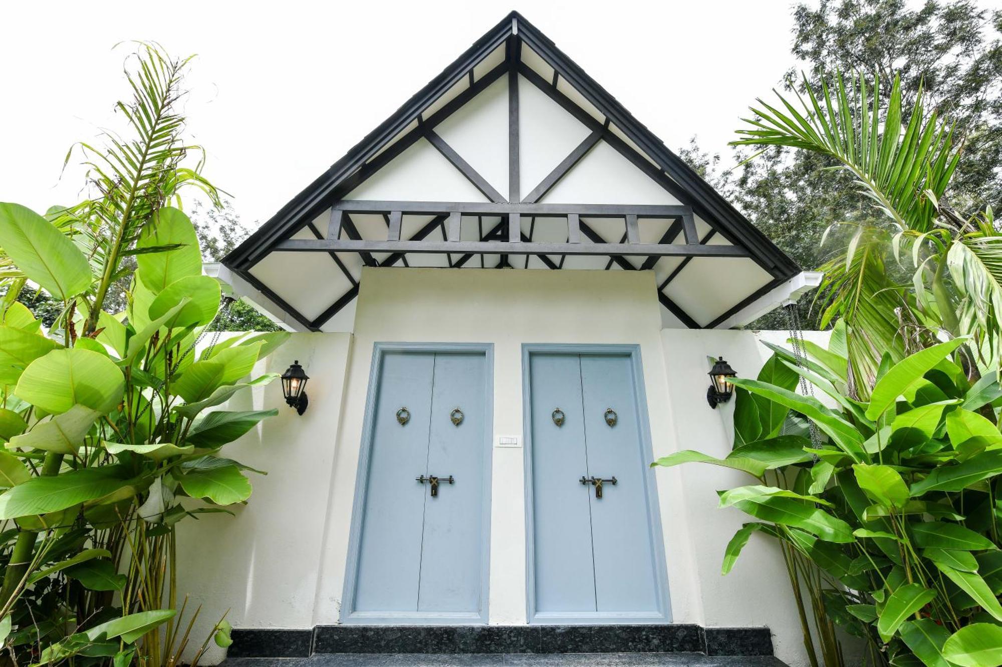 Inventree Aranya Resort & Spa Madikeri Buitenkant foto
