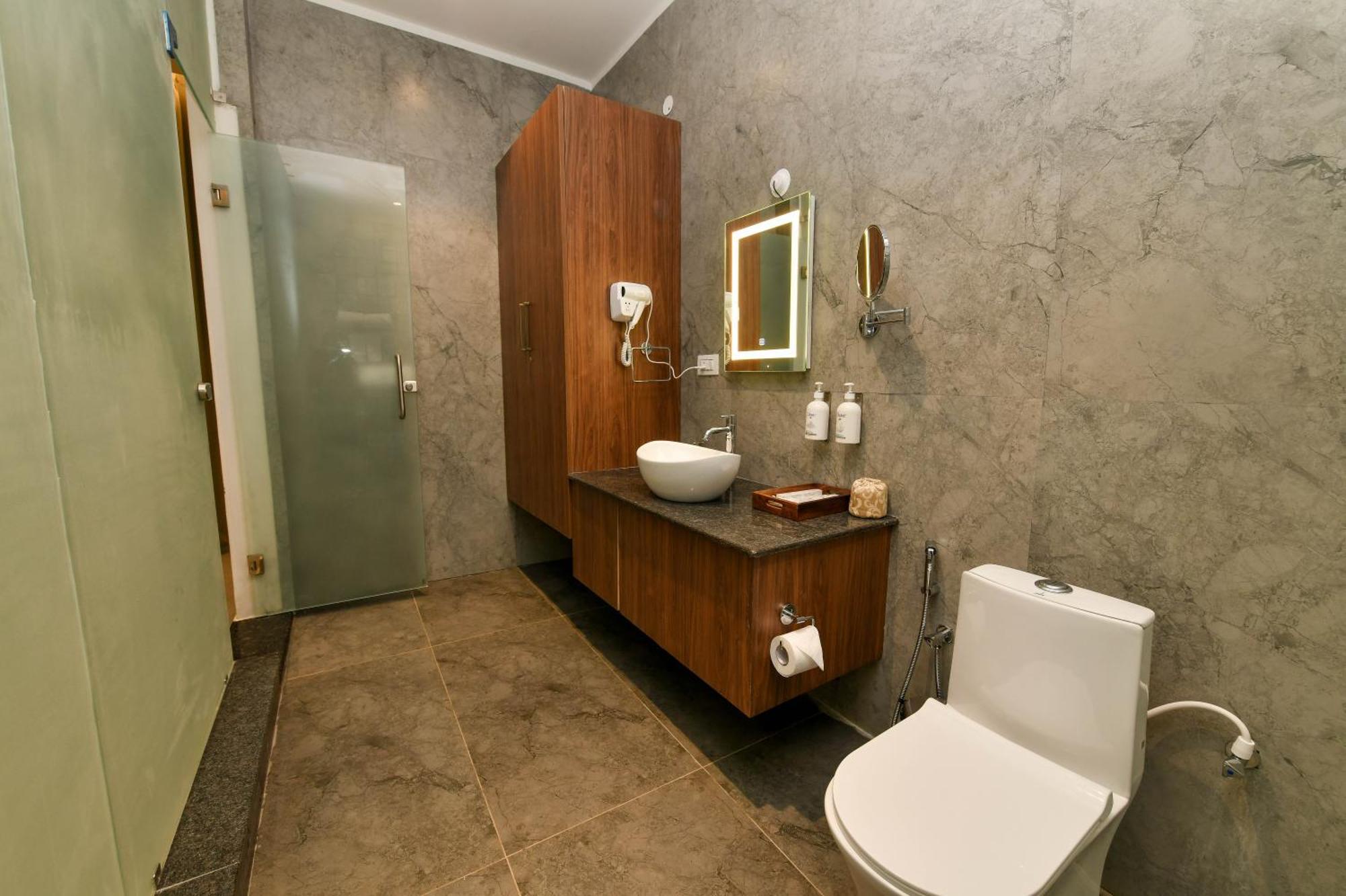 Inventree Aranya Resort & Spa Madikeri Buitenkant foto