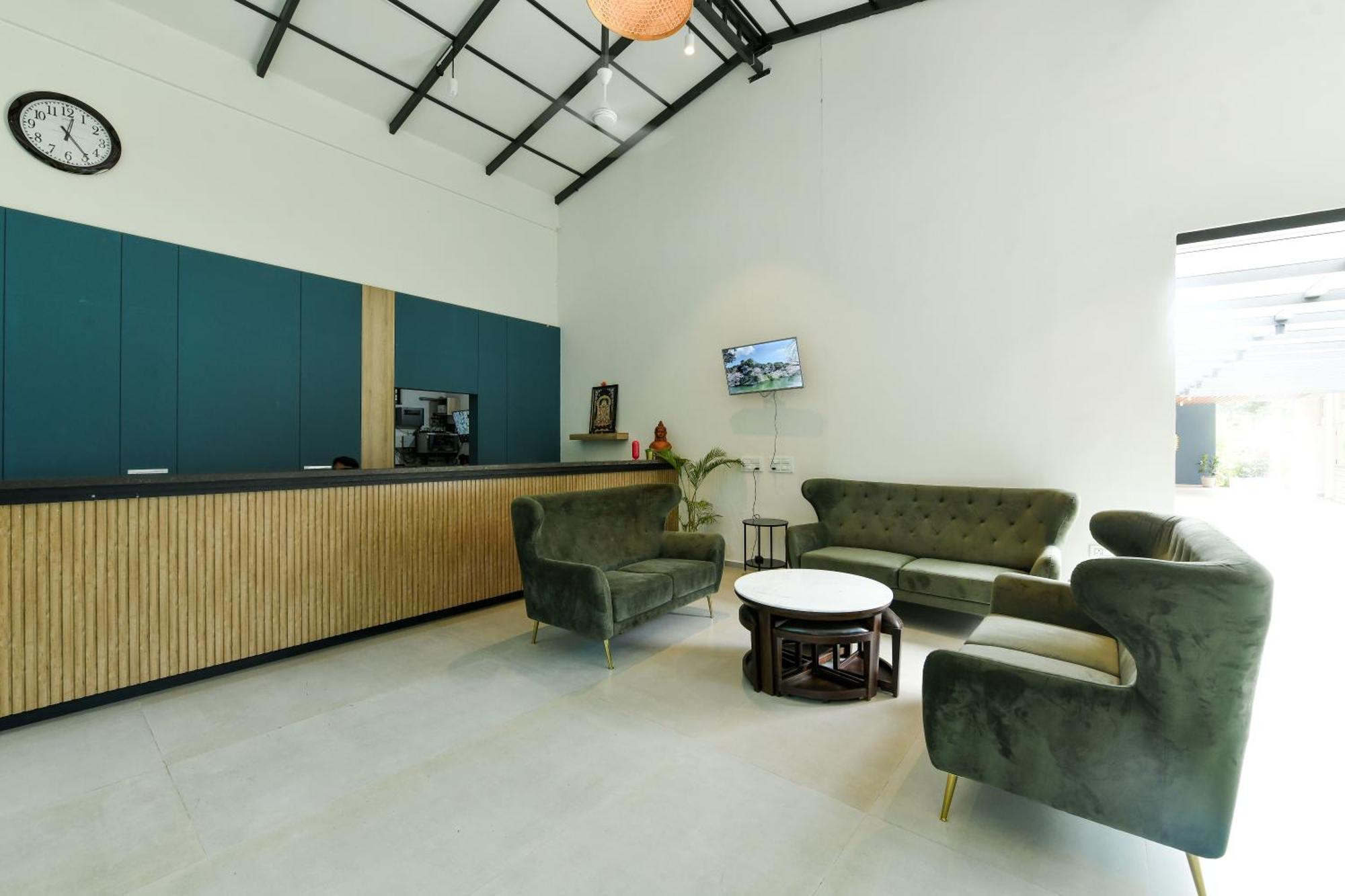 Inventree Aranya Resort & Spa Madikeri Buitenkant foto