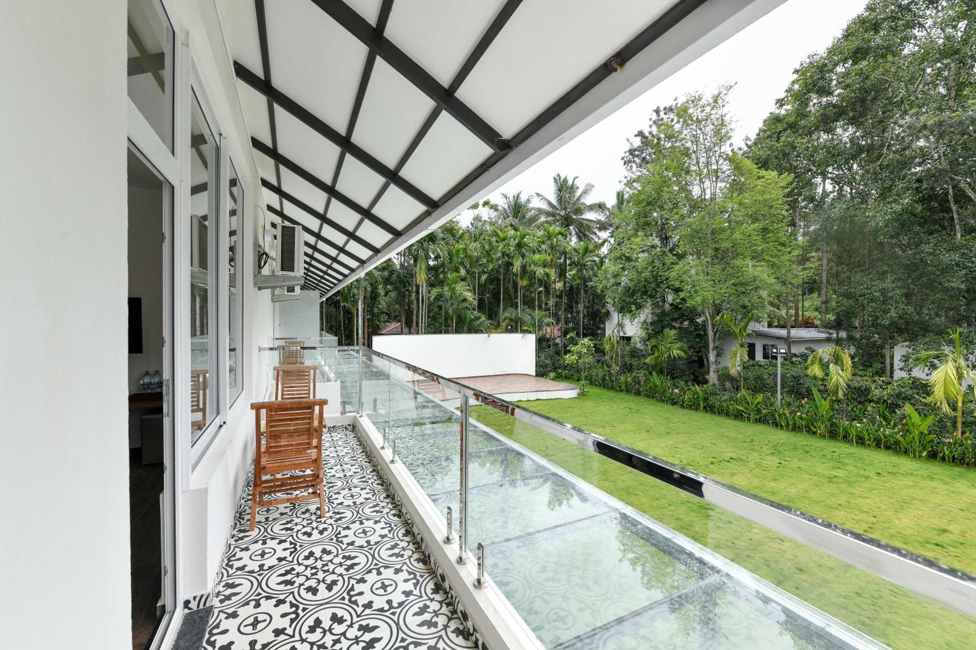 Inventree Aranya Resort & Spa Madikeri Buitenkant foto