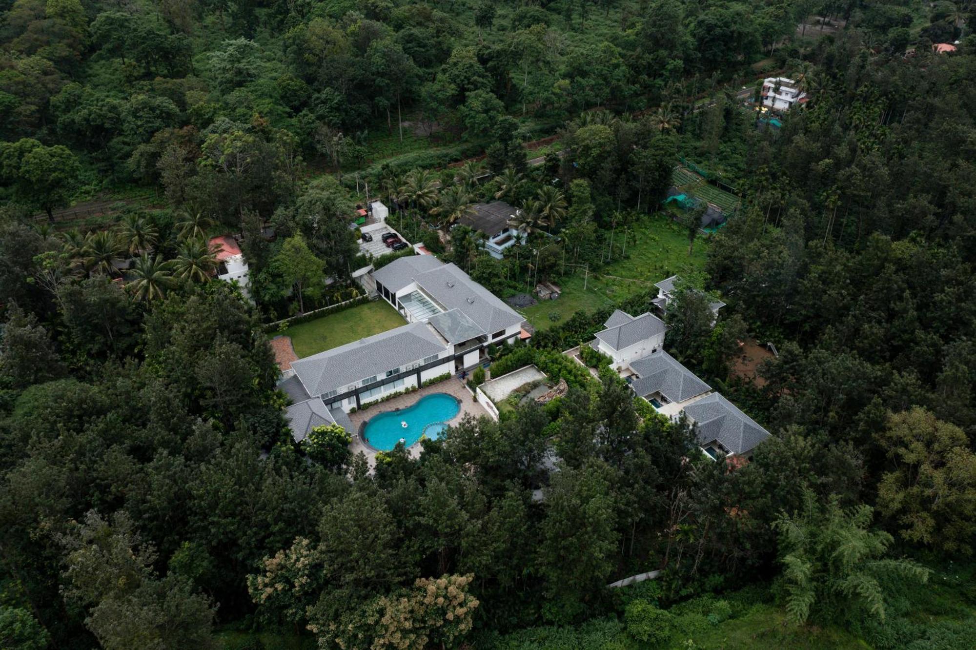 Inventree Aranya Resort & Spa Madikeri Buitenkant foto